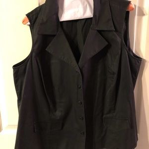 Sleeveless blouse black